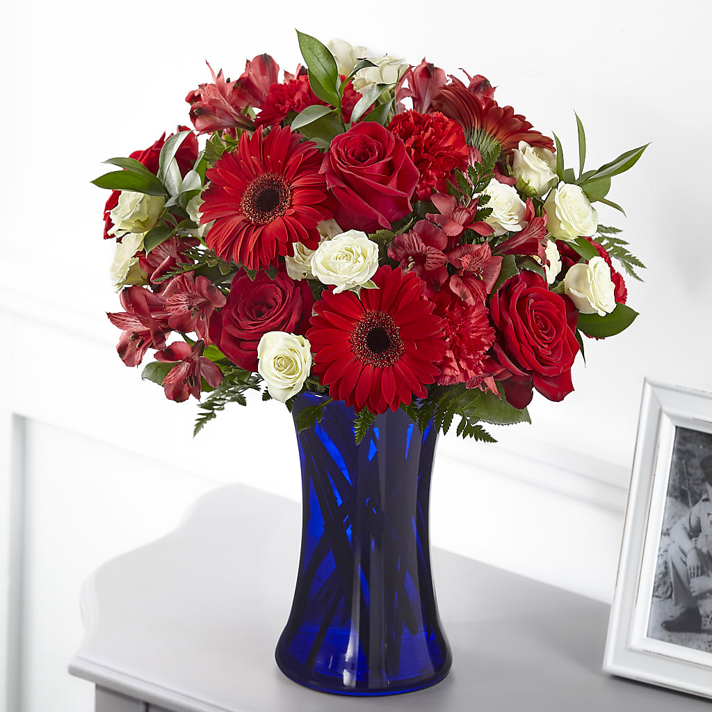 Hearts Embrace Bouquet – King Soopers, Denver CO