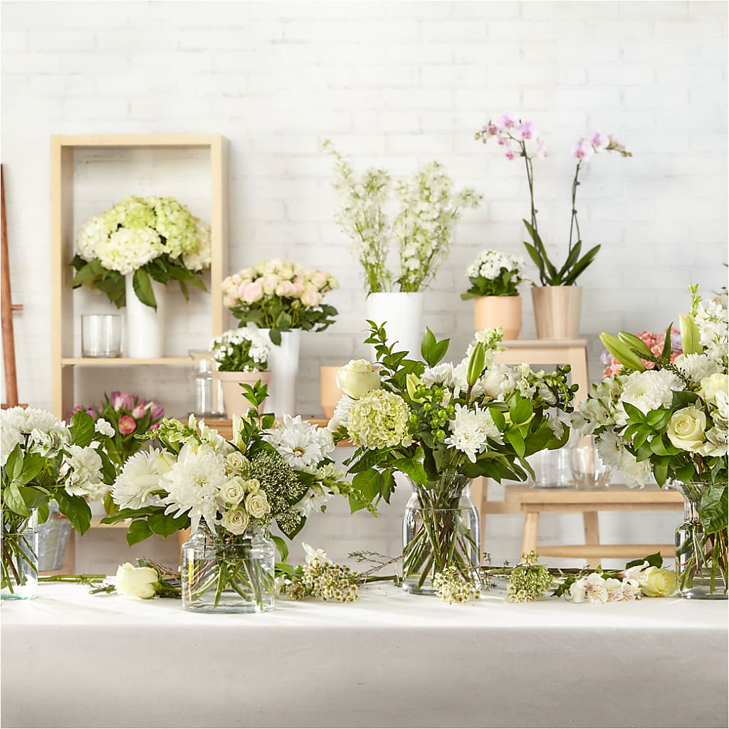 Classic Ivory – A Florist Original – King Soopers, Denver CO