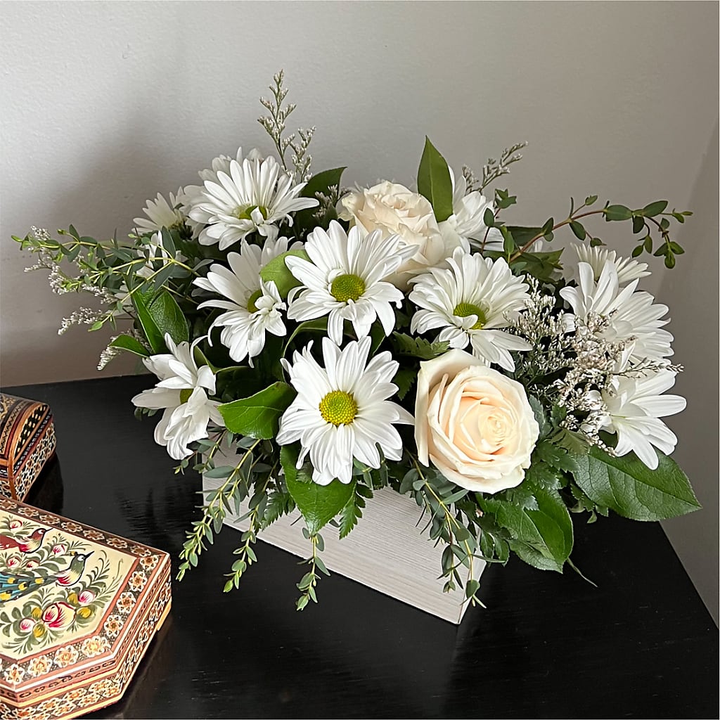 Fresh Linen Box Bouquet –  King Soopers, Denver CO